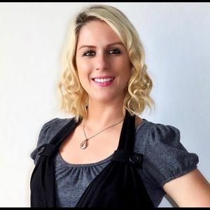 Meet your Posher, Monica